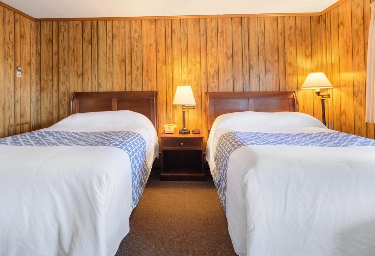 Knob Hill Motor Lodge Хилсвилл Экстерьер фото