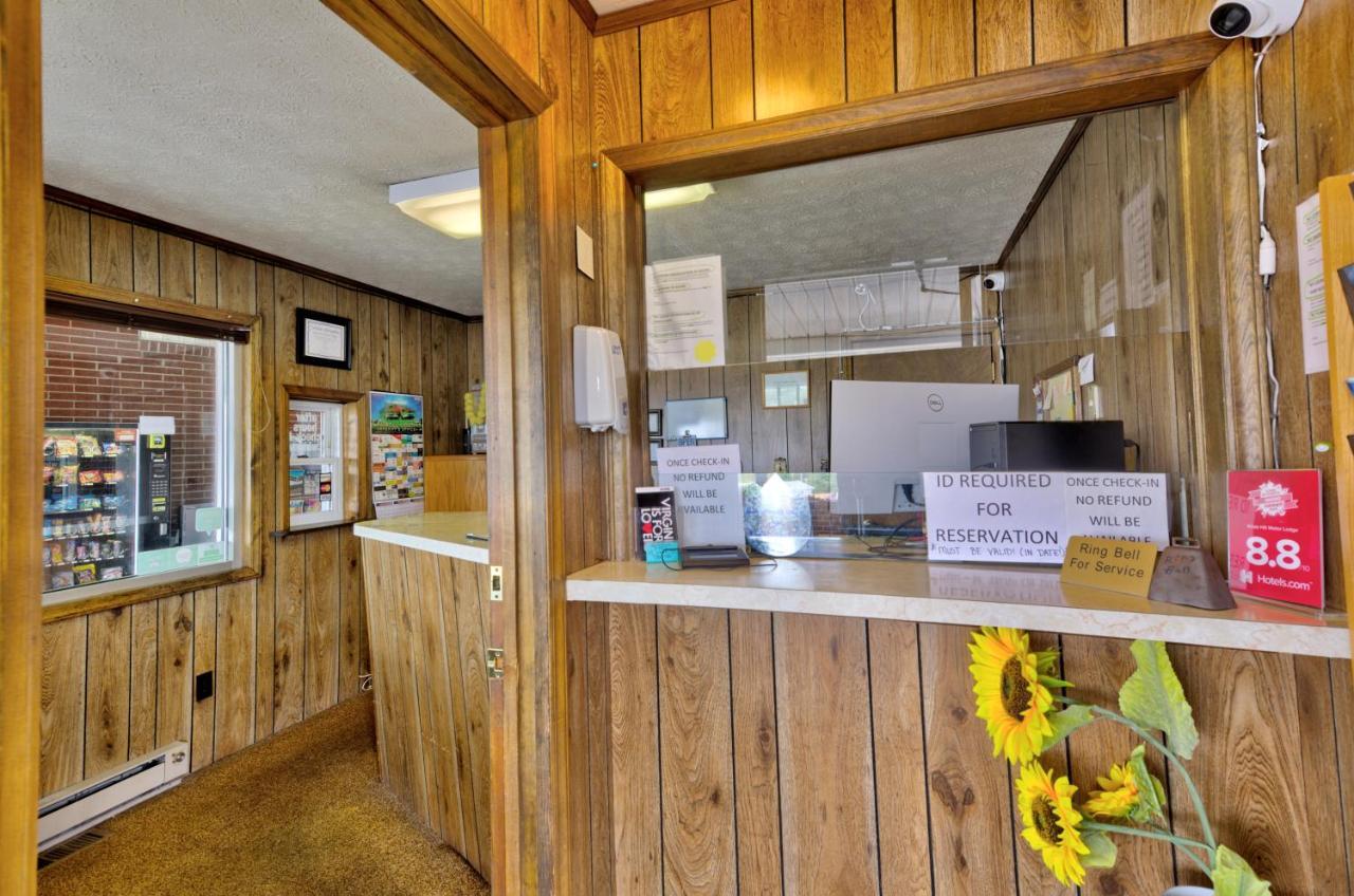 Knob Hill Motor Lodge Хилсвилл Экстерьер фото