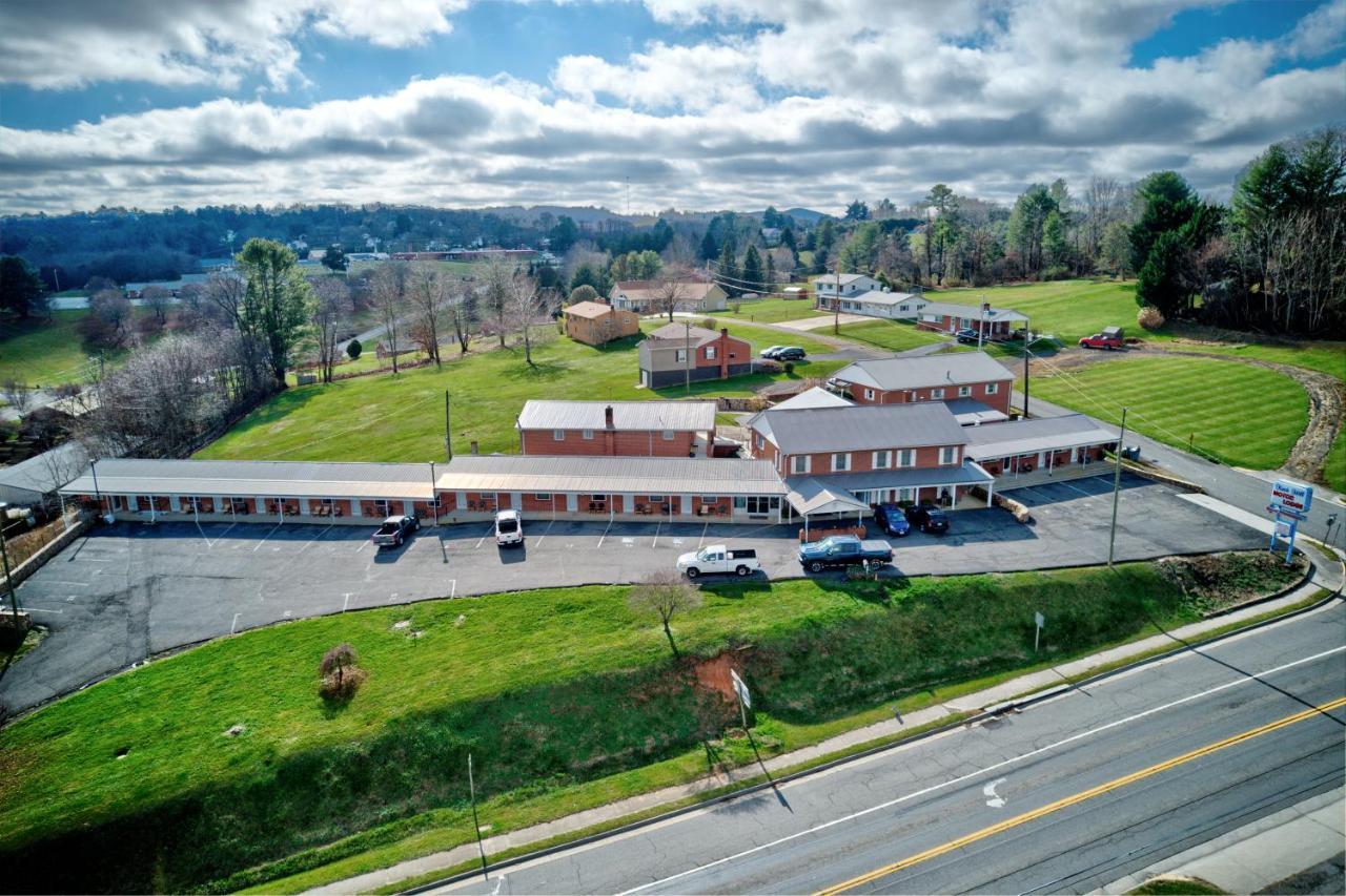 Knob Hill Motor Lodge Хилсвилл Экстерьер фото